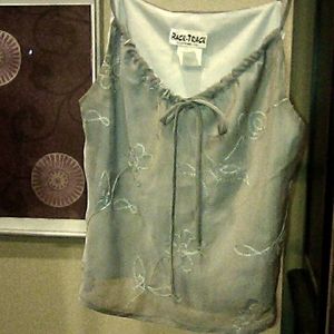 Sheer top embroidered sz S